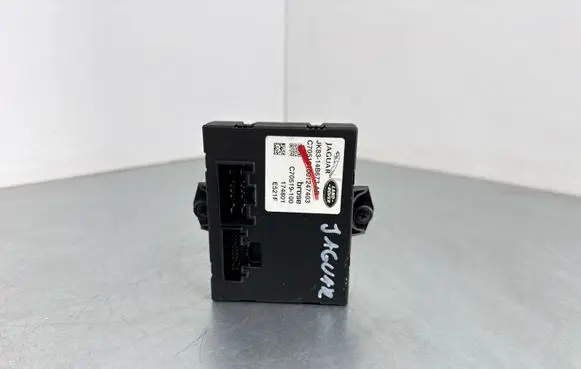 Jaguar F-Pace Tailgate/trunk control unit/module JK8314B673AB