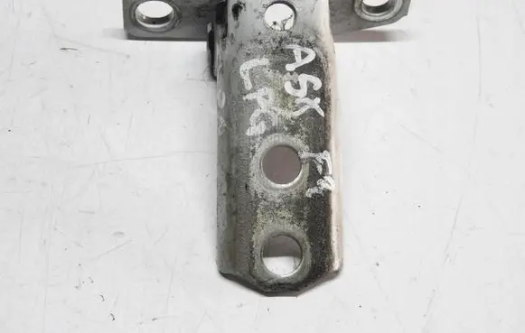 Mitsubishi ASX Loading door hinge set 740r8136tt8