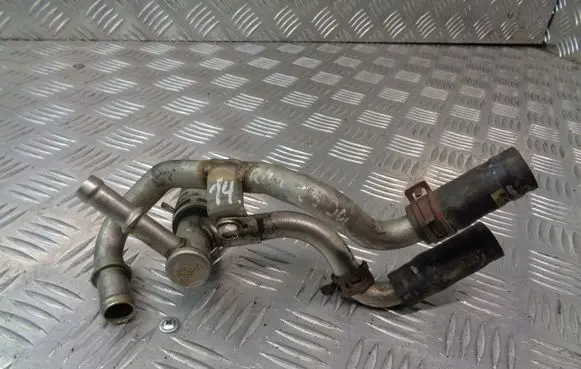 Renault Megane II Engine coolant pipe/hose