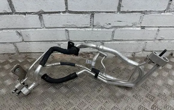 Dodge Durango III Air conditioning (A/C) pipe/hose 68217217AE