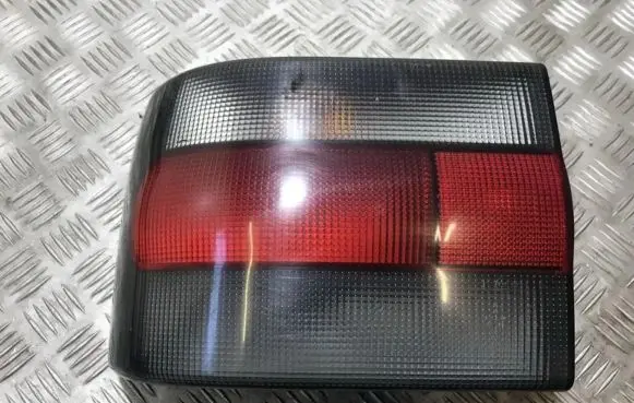 Renault 19 Rear/tail lights 7700615979g 2vp006736-01l1