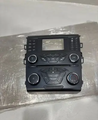 Ford Fusion II Head unit multimedia control HS7T18E243DD 18E243DD