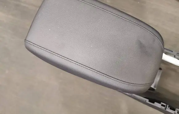 KIA Pro Cee'd III Armrest 