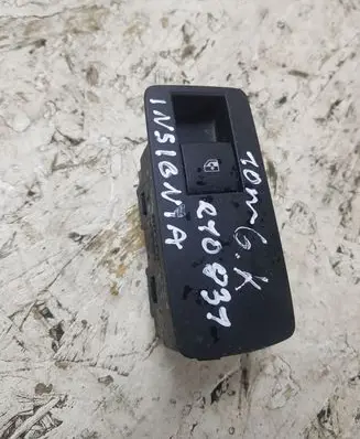 Opel Insignia A Electric window control switch 0000840701