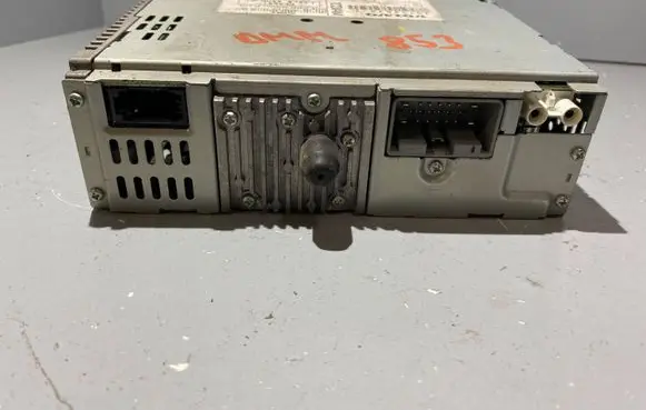 Volvo V50 CD/DVD changer 30752578 55247471