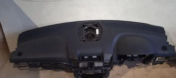 Mercedes-Benz GLE (W166 - C292) Dashboard A1666802887