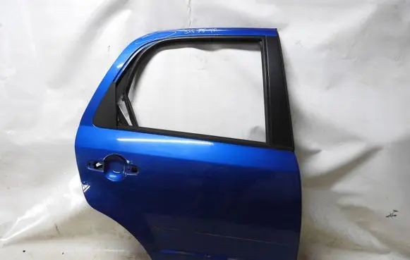 Suzuki SX4 Rear door D20AA