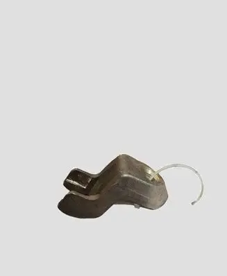 Toyota Avensis T250 Fuel Injector clamp holder