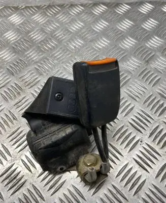 Audi A6 S6 C4 4A Middle seatbelt (rear) 4A0857713H
