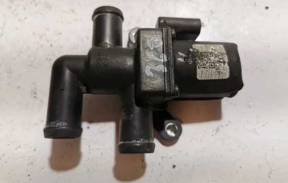Audi Q7 4M Electric auxiliary coolant/water pump 1T0820036D 4M0121259F