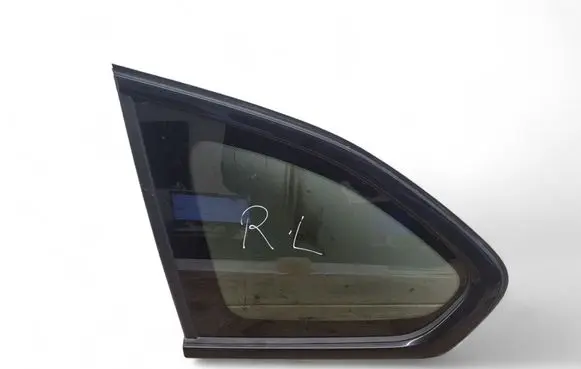 BMW X1 F48 F49 Rear side window 7406873