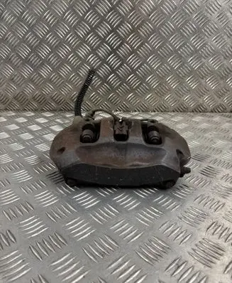 Volkswagen Touareg II Rear brake caliper 7P0615423