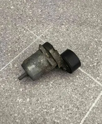 BMW 5 E60 E61 Generator/alternator belt tensioner 780033303