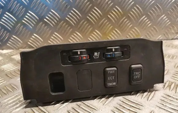 Lexus GS 300 350 430 450H Seat heating switch 5891930040
