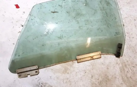 Opel Calibra Front door window glass four-door