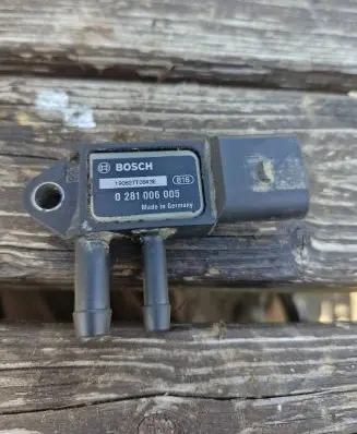 Audi A6 S6 C6 4F Exhaust gas pressure sensor 0281006005 100627T0843E
