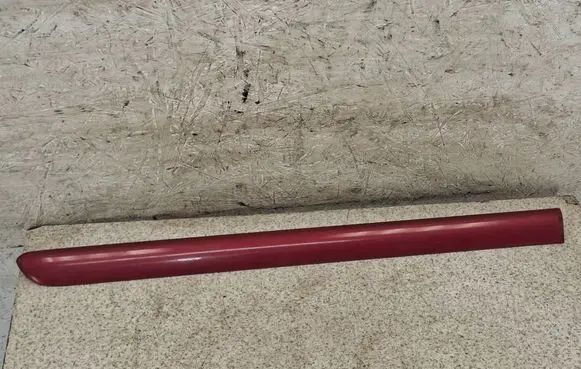 Peugeot 5008 Front door trim (molding) 98547R02