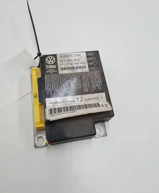 Volkswagen PASSAT B6 Airbag control unit/module 3C0909605F