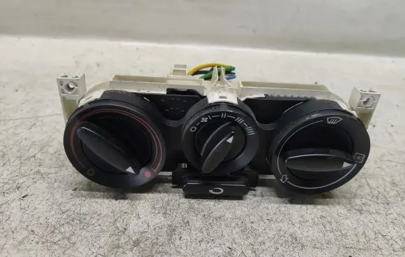 Audi A3 S3 8L Climate control unit