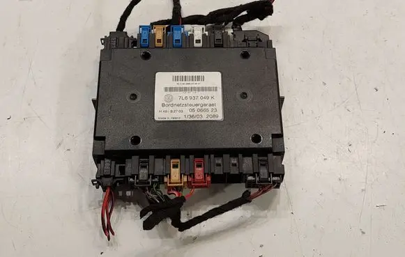 Volkswagen Touareg I Comfort/convenience module 7L6937049K
