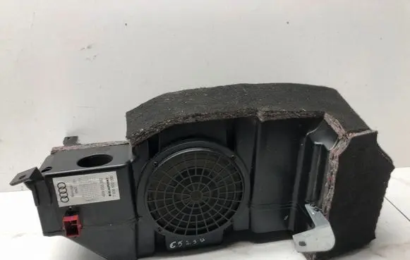 Audi A6 Allroad C5 Subwoofer speaker 4B9035382 7606500090