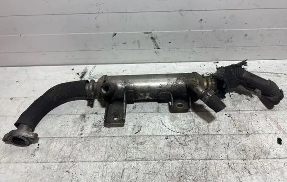 Opel Astra H EGR valve cooler 55182590