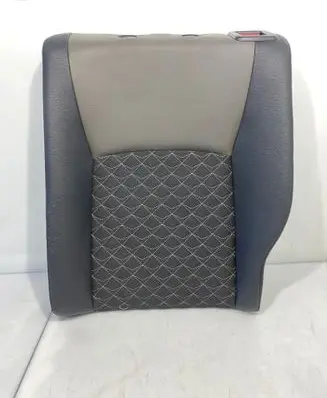 Toyota C-HR I Rear seat 