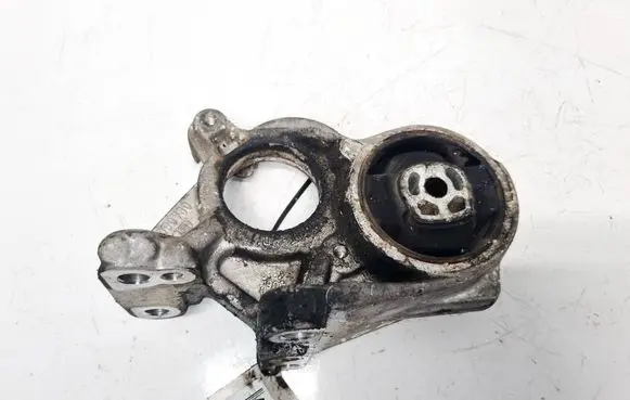 Citroen C4 Grand Picasso Engine mount bracket 81090780