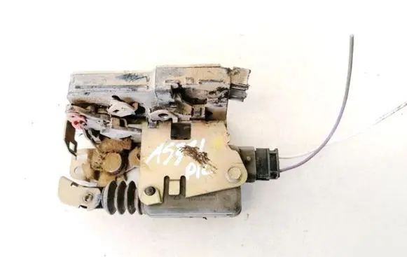 Renault Rapid Front door lock