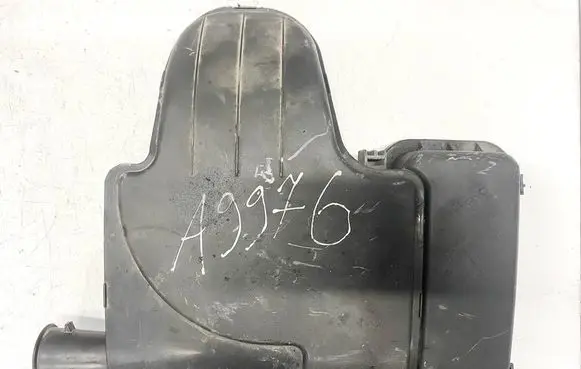 Toyota Aygo AB10 Air filter box 177050q010