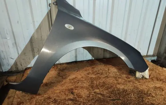 Mazda 3 I Fender