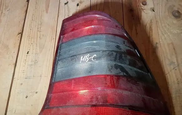 Mercedes-Benz C W202 Rear/tail lights