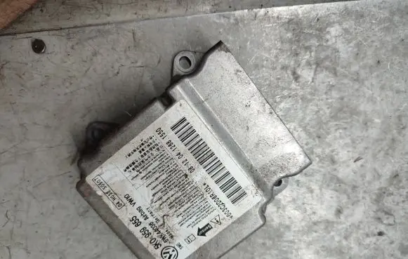 Volkswagen Golf VI Airbag control unit/module 5K0959655