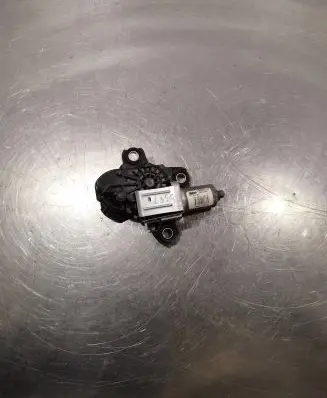 Rear window wiper motor