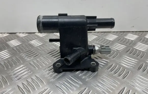 Ford Focus Engine coolant pipe/hose CM5E8K556BB