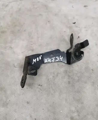 Ford Focus Other engine bay part JX7B17B60