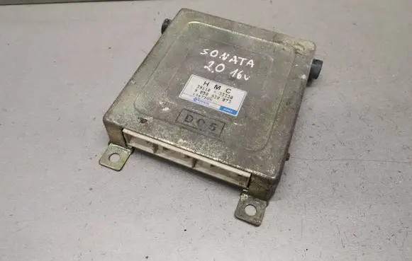Hyundai Sonata Engine control unit/module 3911033330 9050930073
