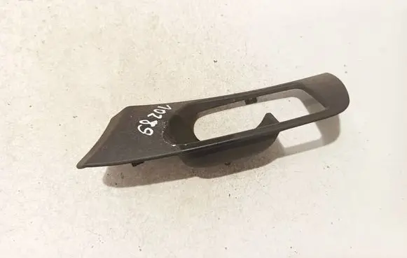 Toyota Avensis T250 Other interior part 6761605020