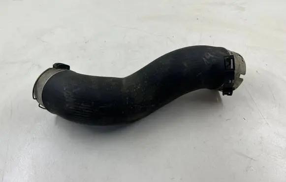 BMW 5 F10 F11 Intercooler hose/pipe 8516509 11279412