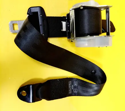 KIA Ceed Rear seatbelt 045441