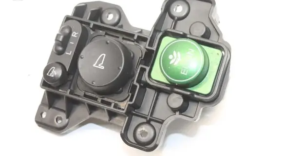 Honda Insight Wing mirror switch
