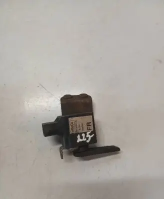 Headlight/headlamp level sensor