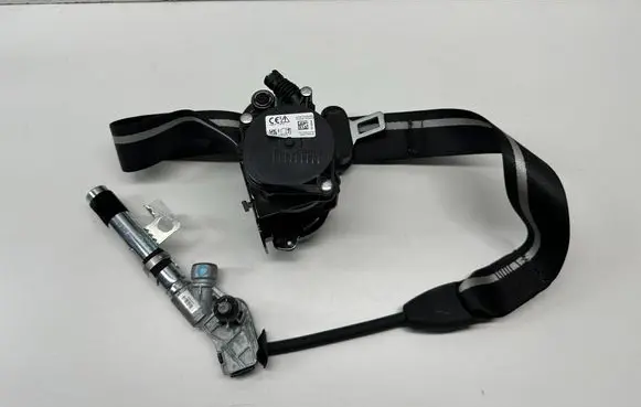 Ford Mustang VII Front seatbelt PR3BC612D64LBSM2N PR3BC612D64 661152900A
