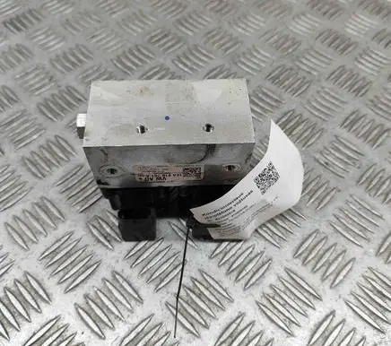 Air conditioning (A/C) expansion valve