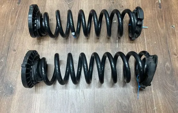 Mercedes-Benz E W213 Rear coil spring A2133240404