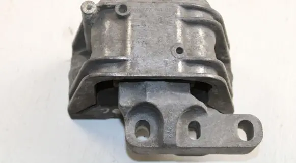 Volkswagen Jetta V Engine mount bracket 1K0199262BA