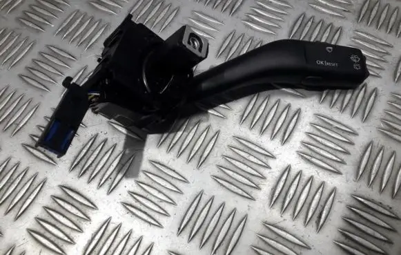 Seat Altea XL Wiper control stalk 1k0953519a
