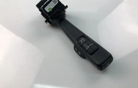 Volvo V40 Indicator stalk 31394001