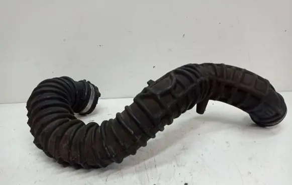 Renault Trafic II (X83) Intercooler hose/pipe 8200607746 93858731