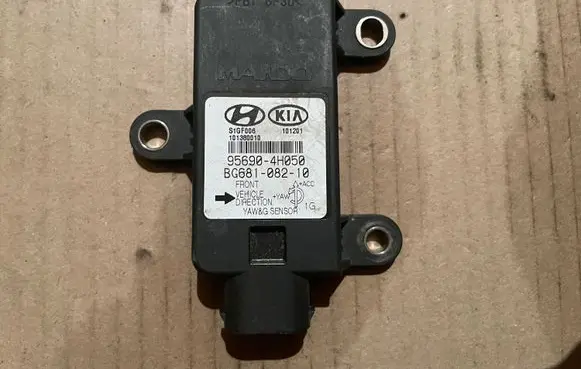 Hyundai H-1, Starex, Satellite ESP (stability system) control unit 956904H050